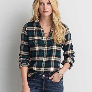 MUST GO American Eagle Ahh-amazingly Soft Flannel